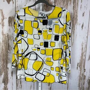 All Hours, Geometric Yellow and Black Glitzy Blouse. Size Small. Excellent cond!